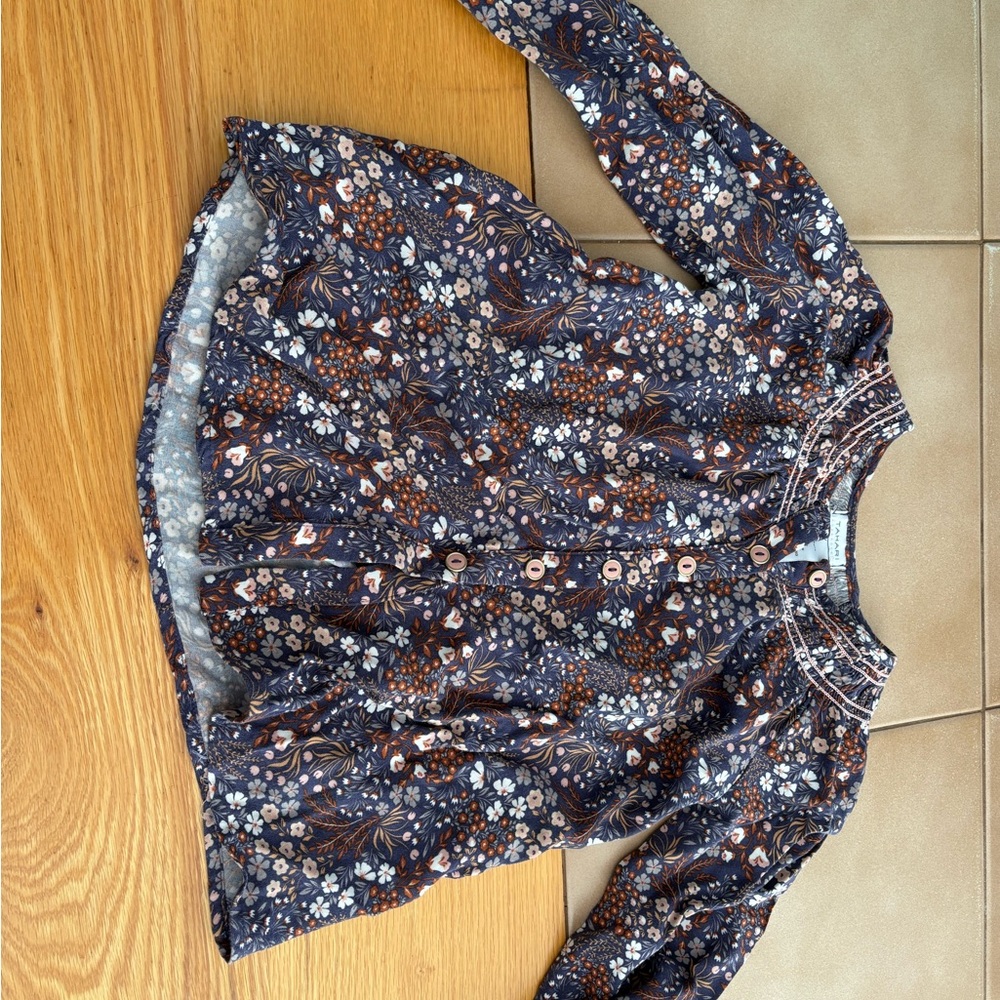 Tahari Multicolor Floral Button-Down Top